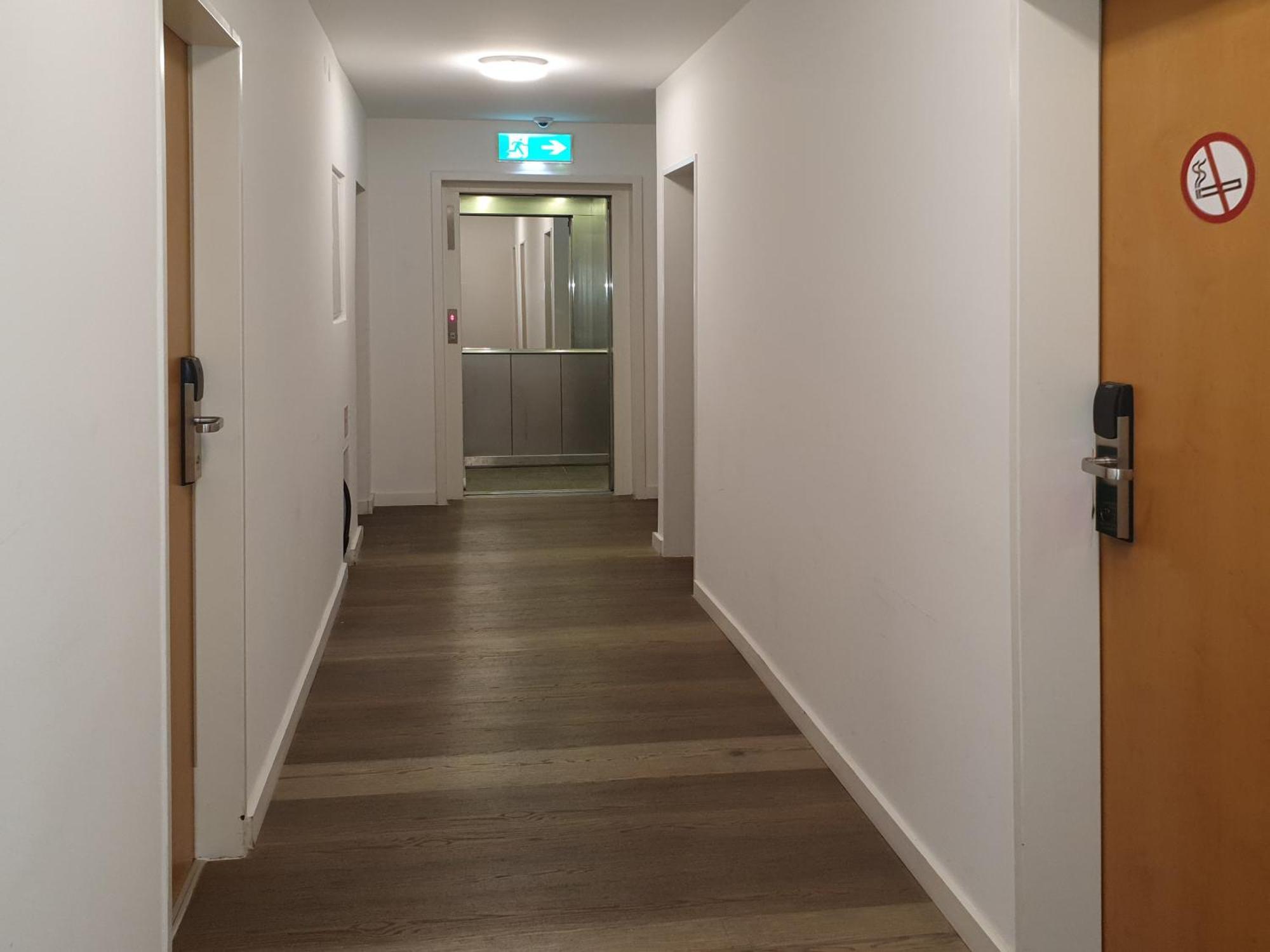 Rheinmetropole Hotel Düsseldorf Buitenkant foto