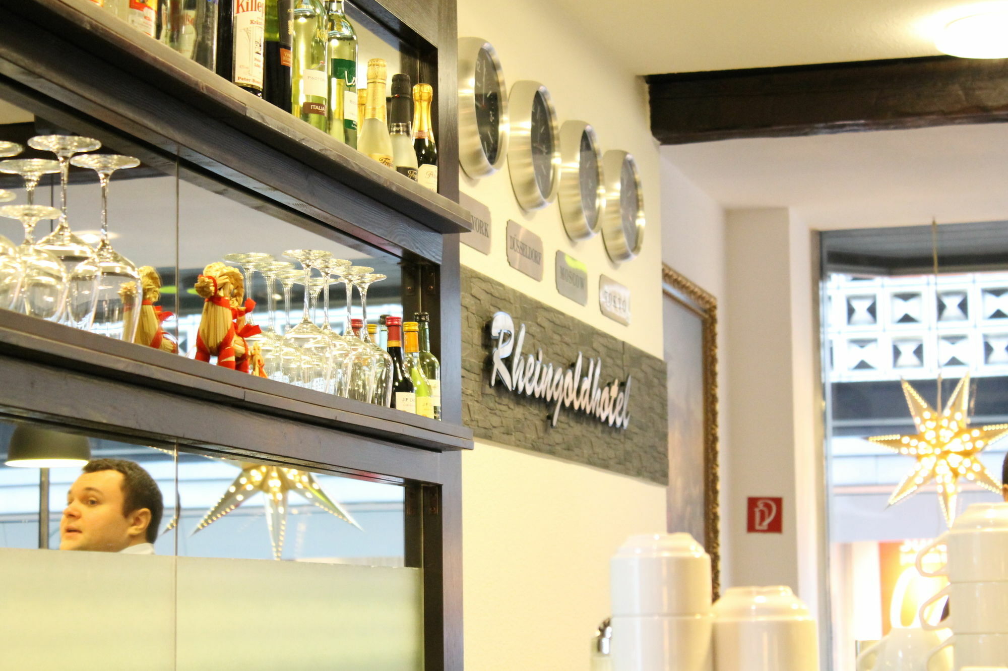 Rheinmetropole Hotel Düsseldorf Buitenkant foto